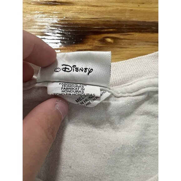 2002 Disney World T-shirt Size Medium White Short Sleeve Pooh Tigger Eeyore VTG - Picture 6 of 12